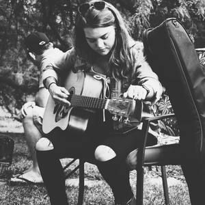 Meet your Posher, Mikena